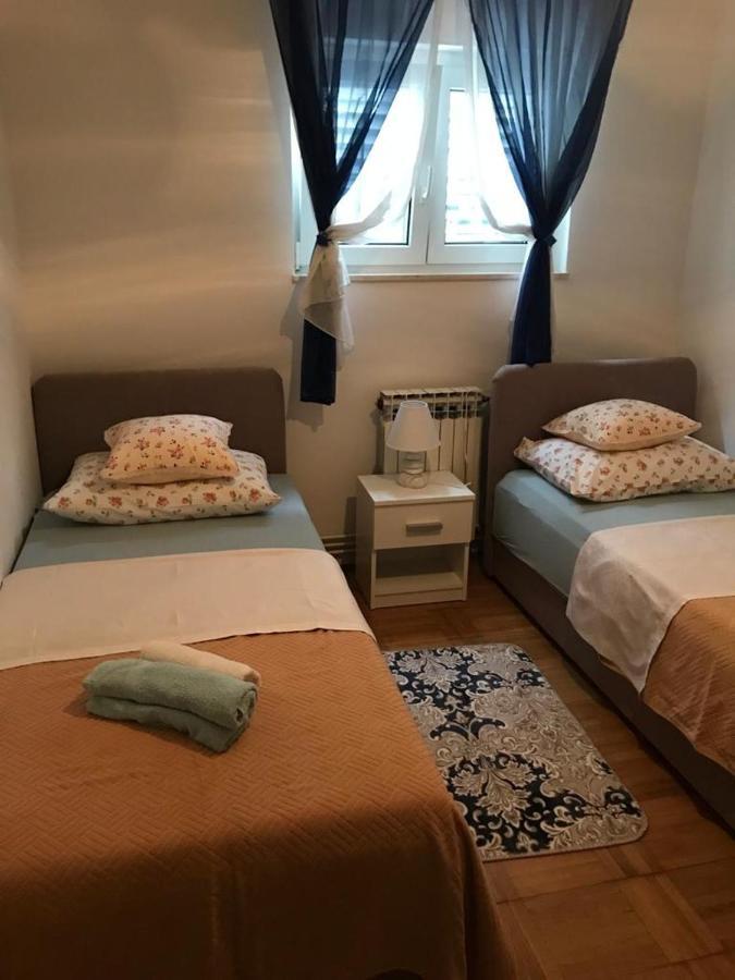 Apartman Mila Kastela Exterior photo