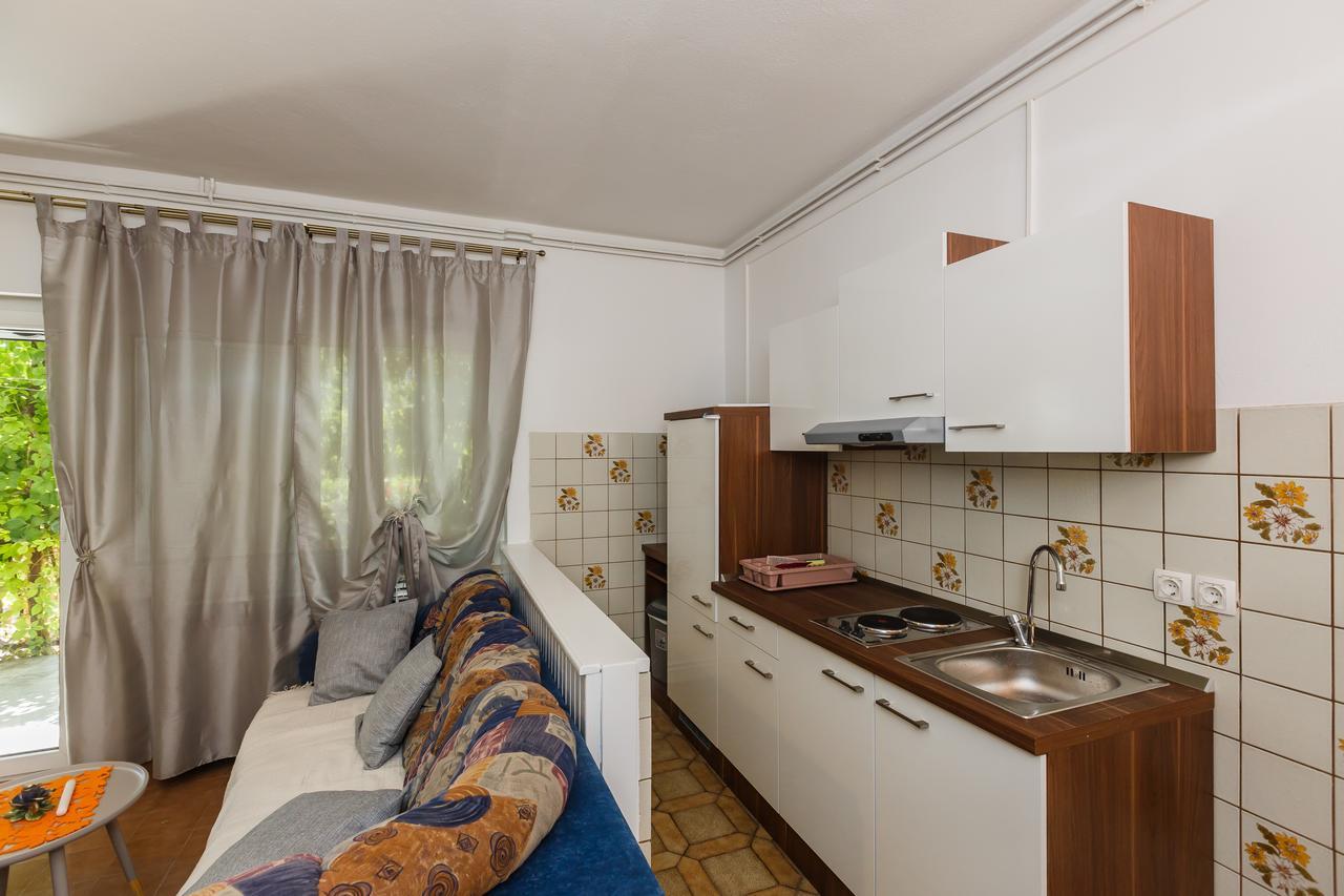 Apartman Mila Kastela Exterior photo