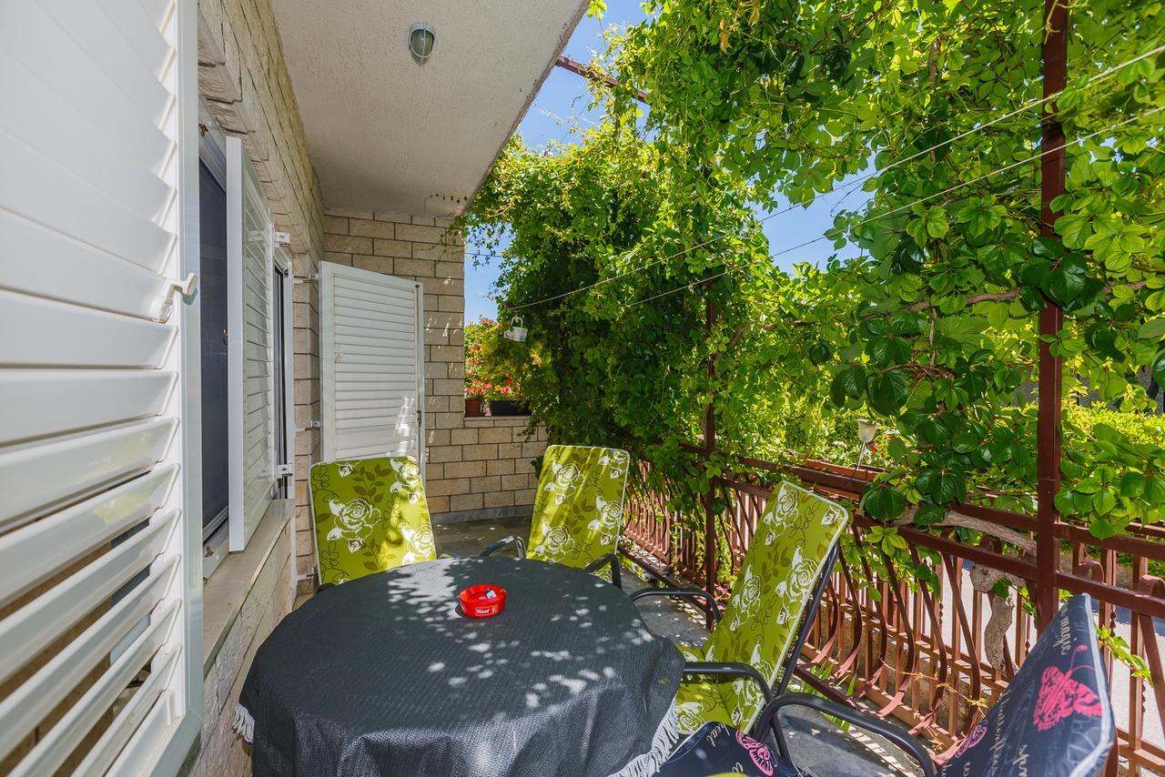 Apartman Mila Kastela Exterior photo