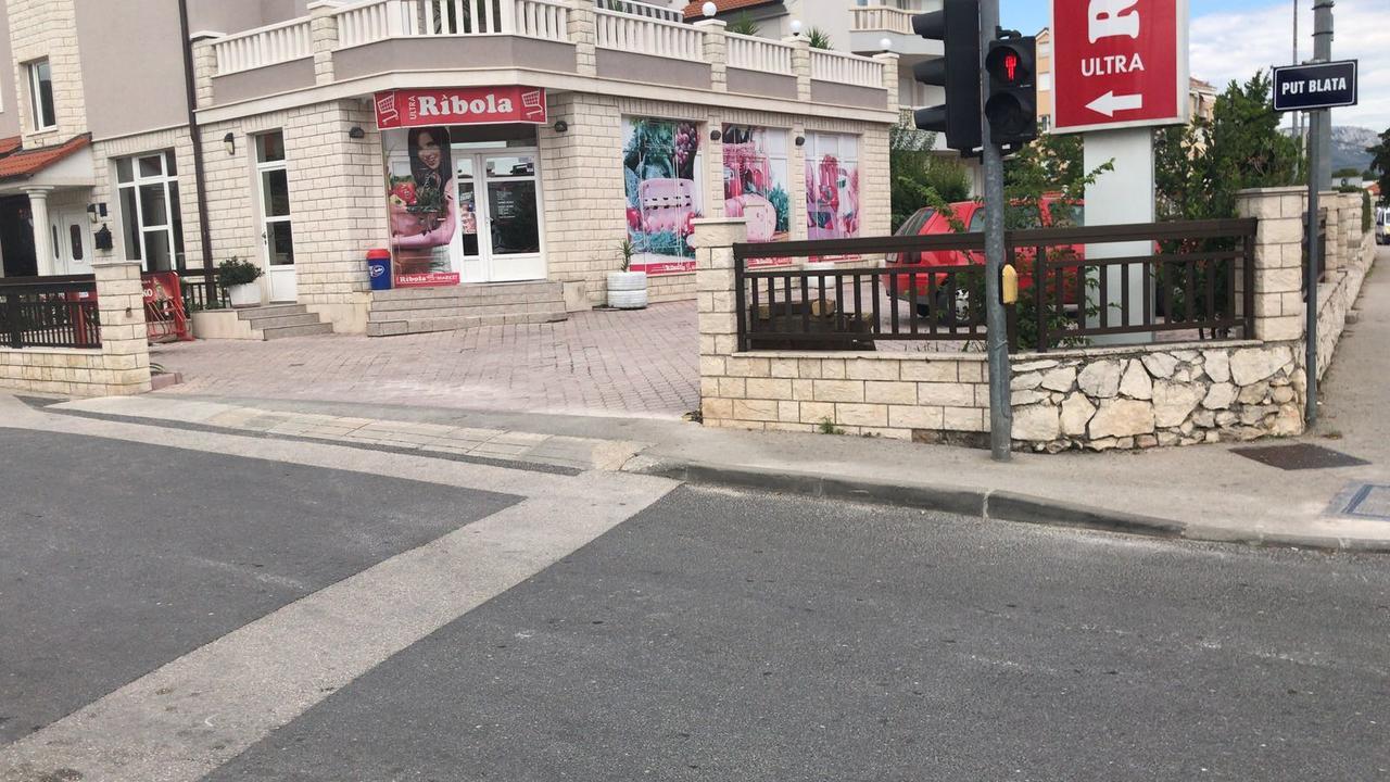 Apartman Mila Kastela Exterior photo